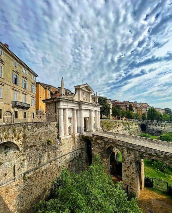 Flori'S Home Bergamo Ngoại thất bức ảnh
